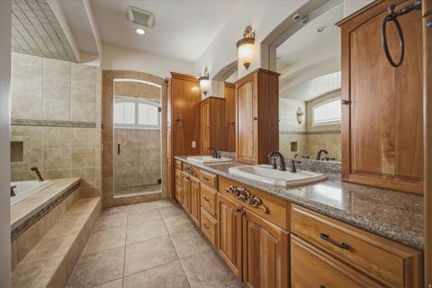 Tiny photo for 3205 E DANISH WAY, Cottonwood Heights, UT 84121 (MLS # 2142919)