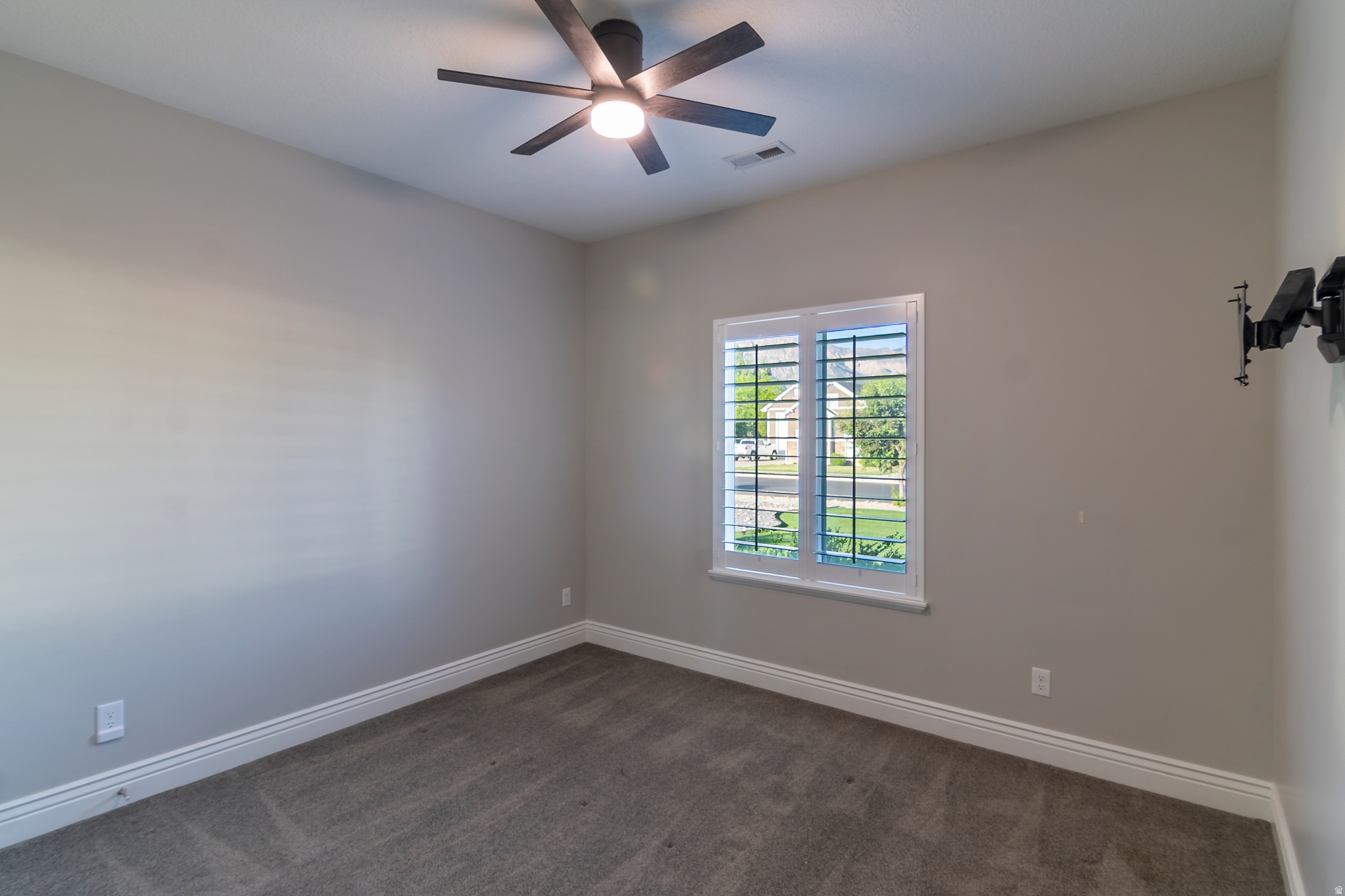 REMUDA COURT - Residential