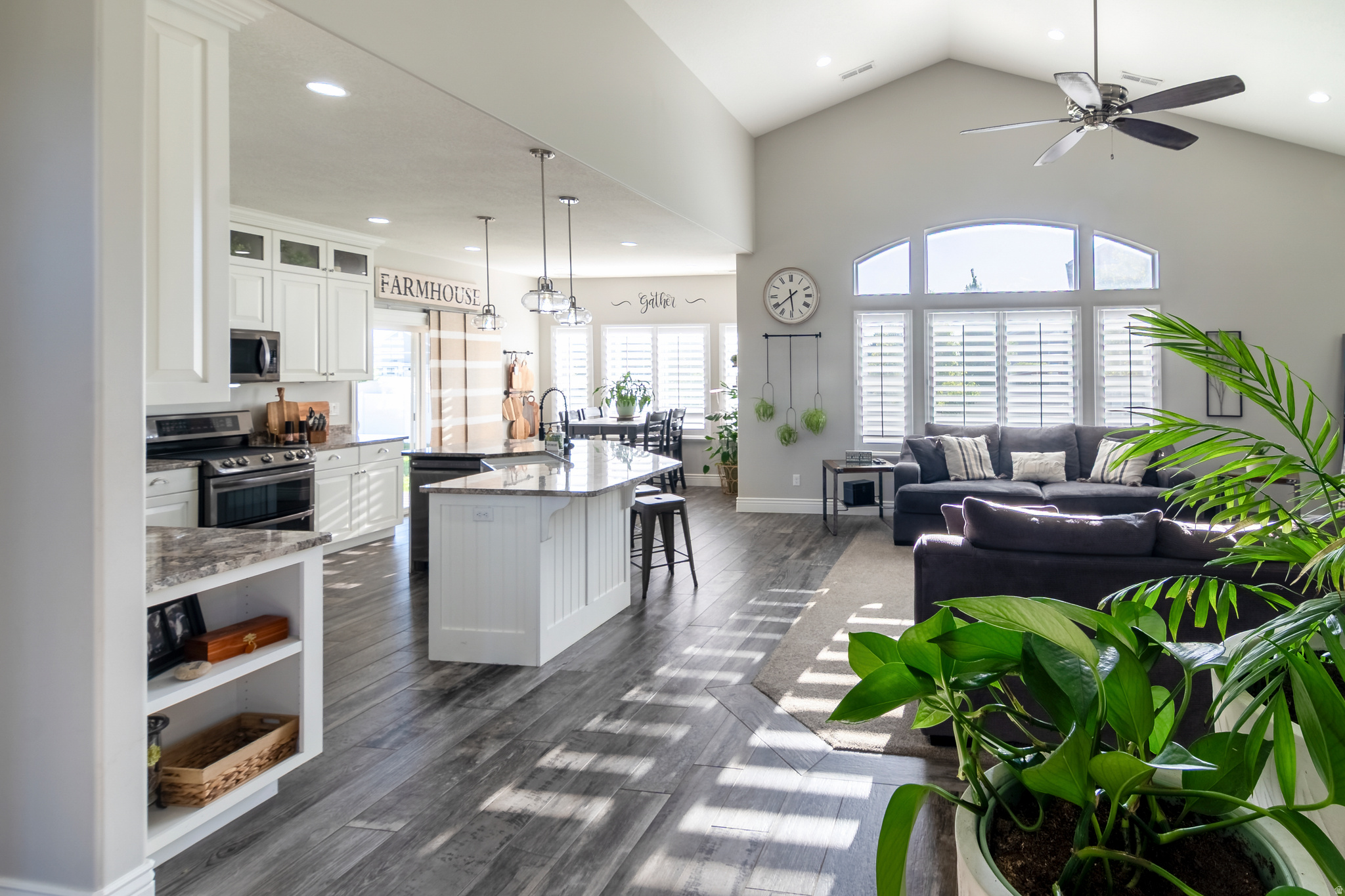 REMUDA COURT - Residential