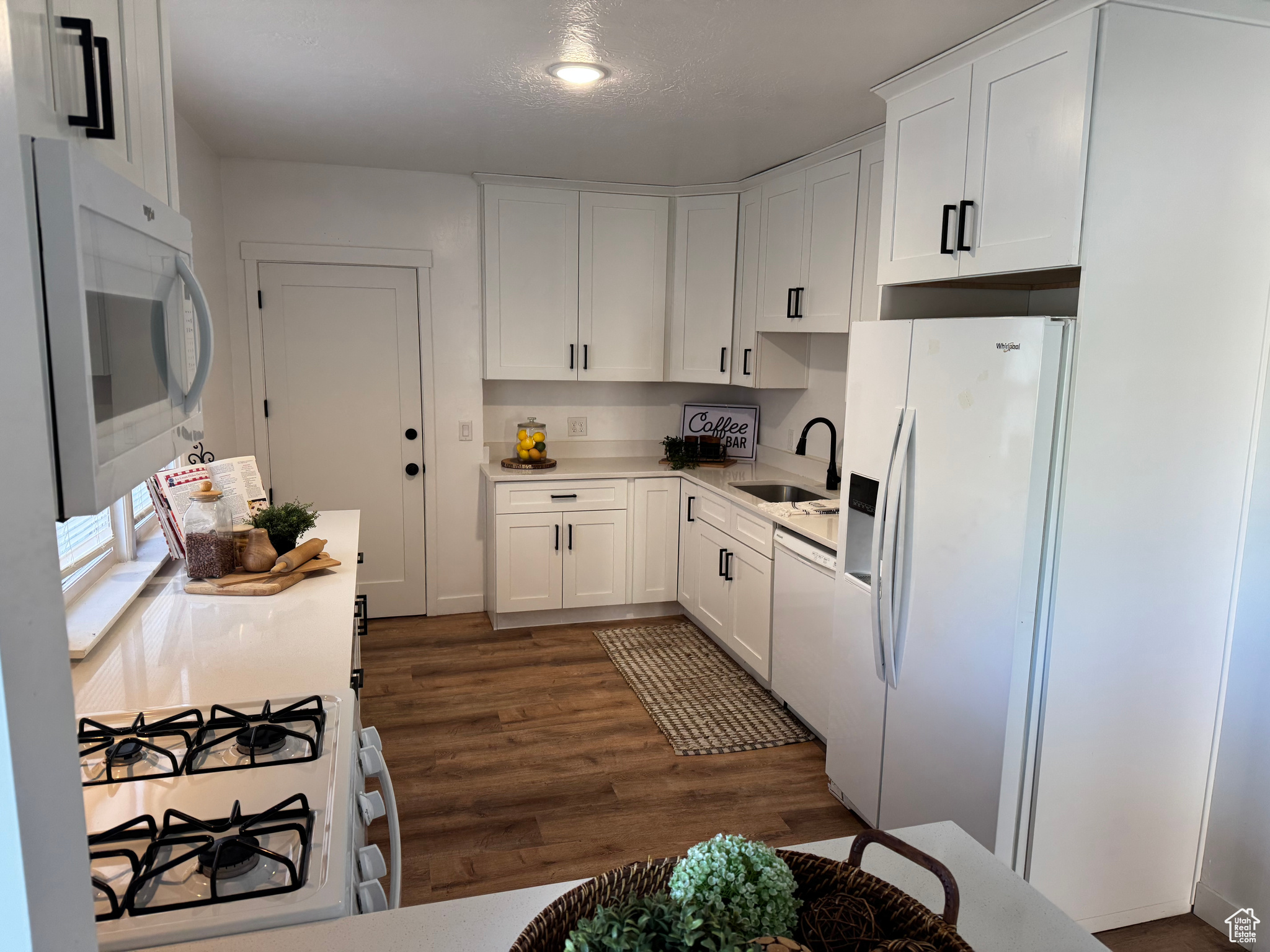 GREENWOOD AVENUE - Residential