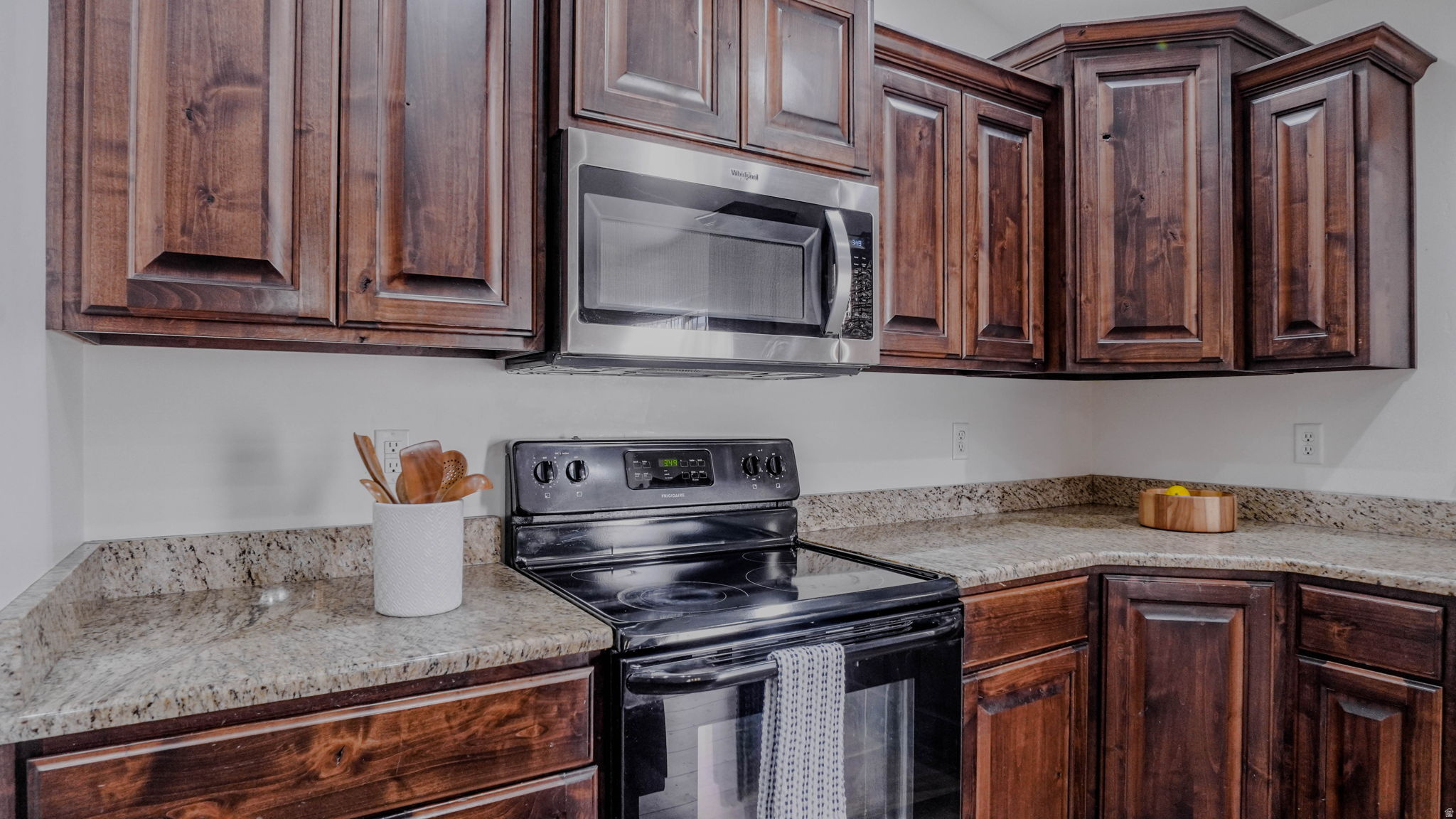 TANNER HERITAGE ESTATES - Residential