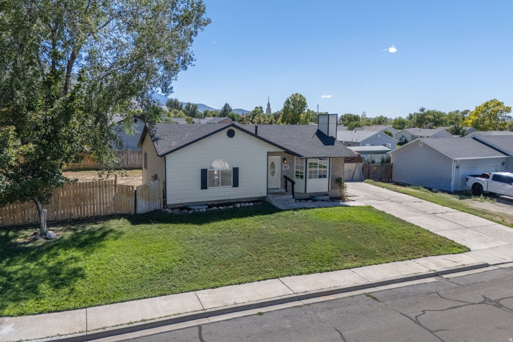 Photo of 799 W 1150 S, Payson, UT 84651 (MLS # 2184154)