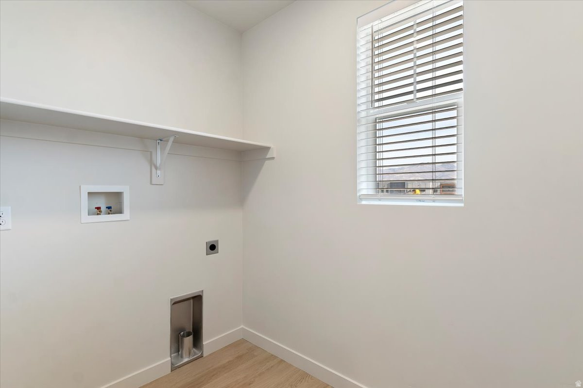 CLIFTON PLACE - Residential