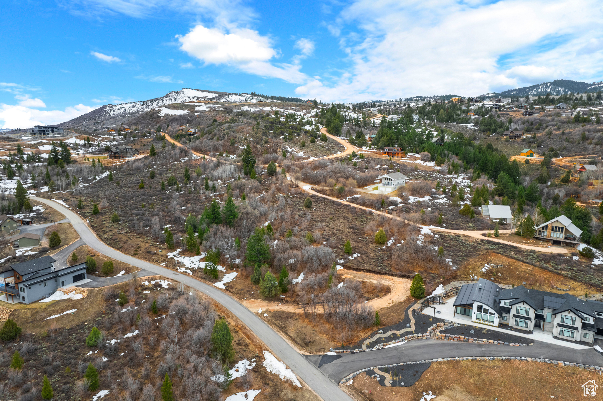 SHUNDAHAI EAGLE FEATHER - Land