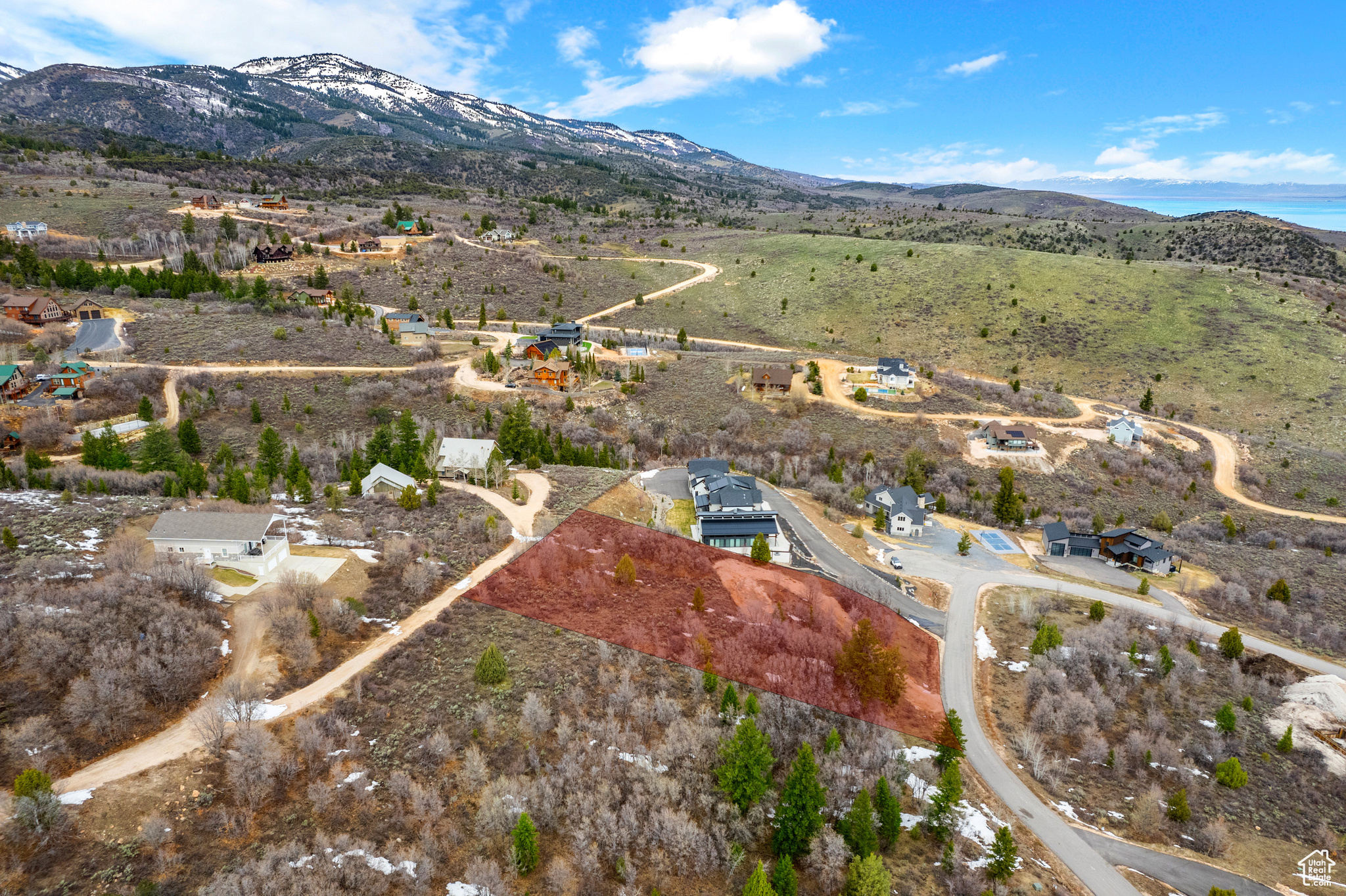 SHUNDAHAI EAGLE FEATHER - Land