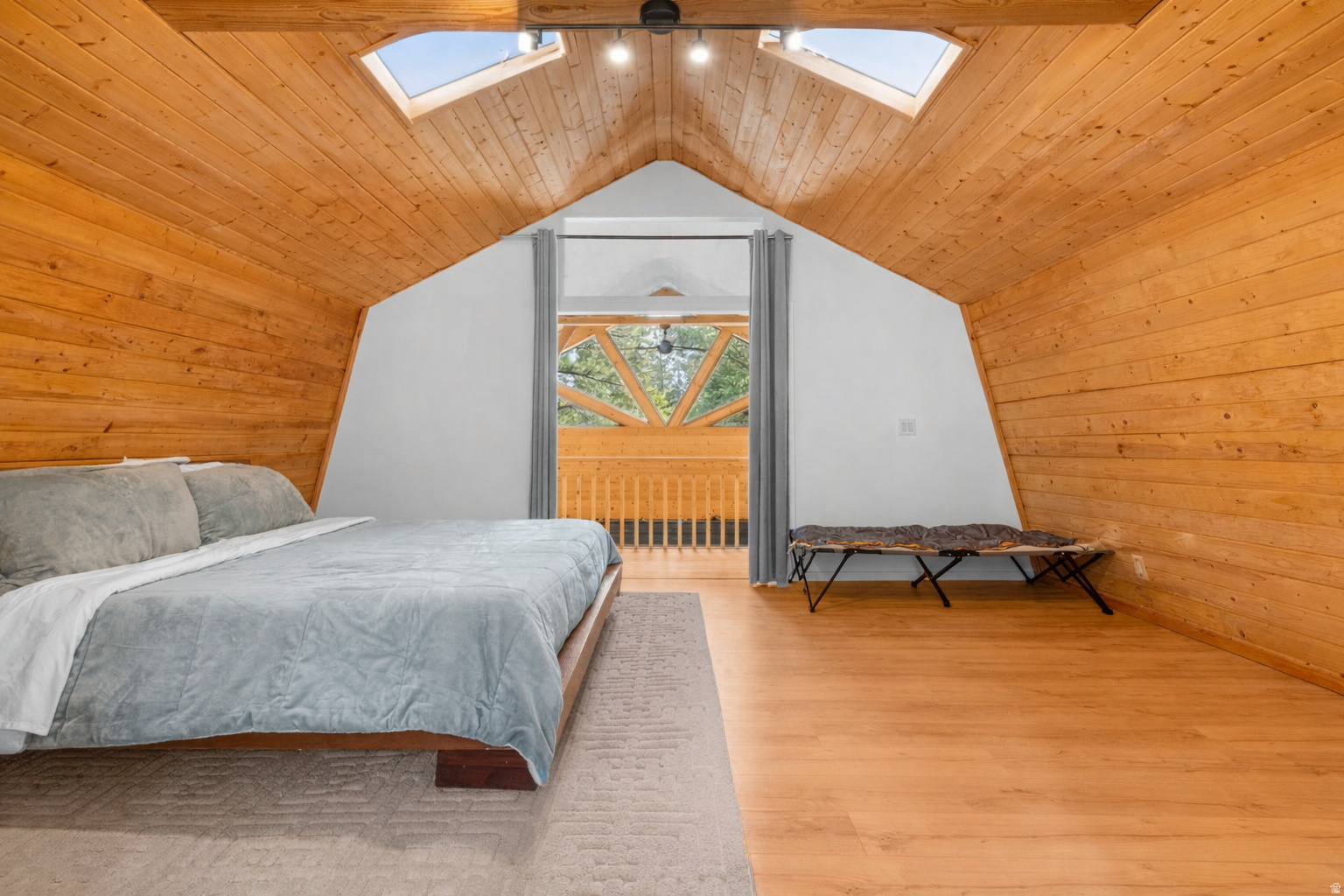 MOVIE RANCH SOUTH - Residential