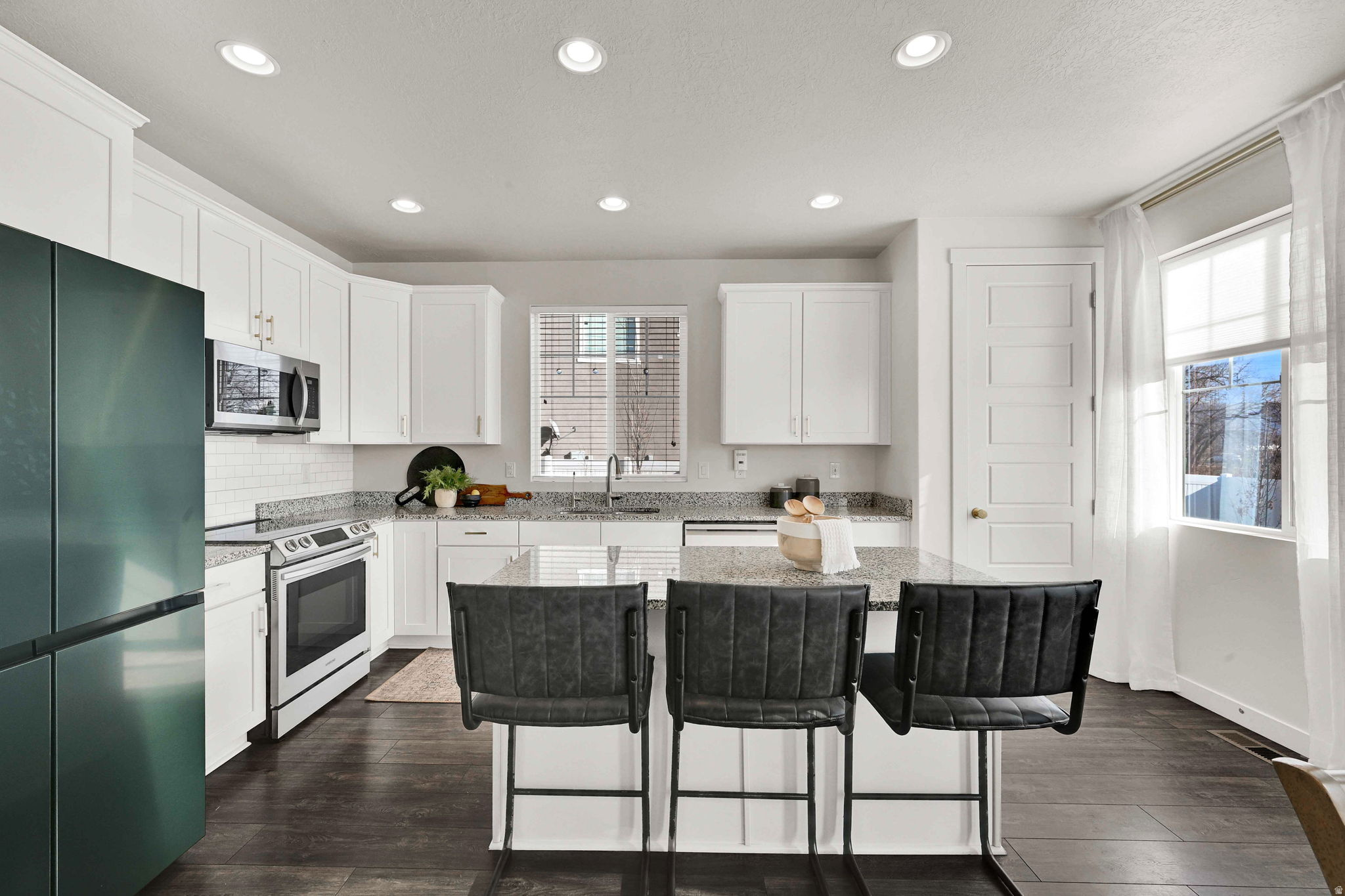 MONTEREY ESTATES - Residential