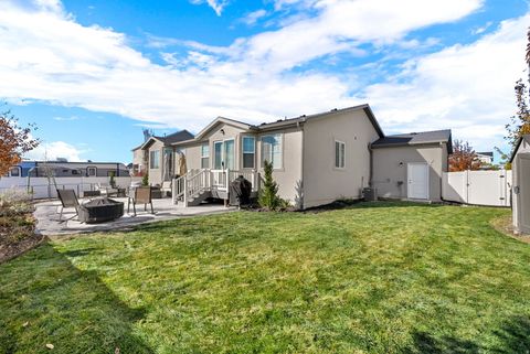 Tiny photo for 1341 W 650 S, Syracuse, UT 84075 (MLS # 2126619)