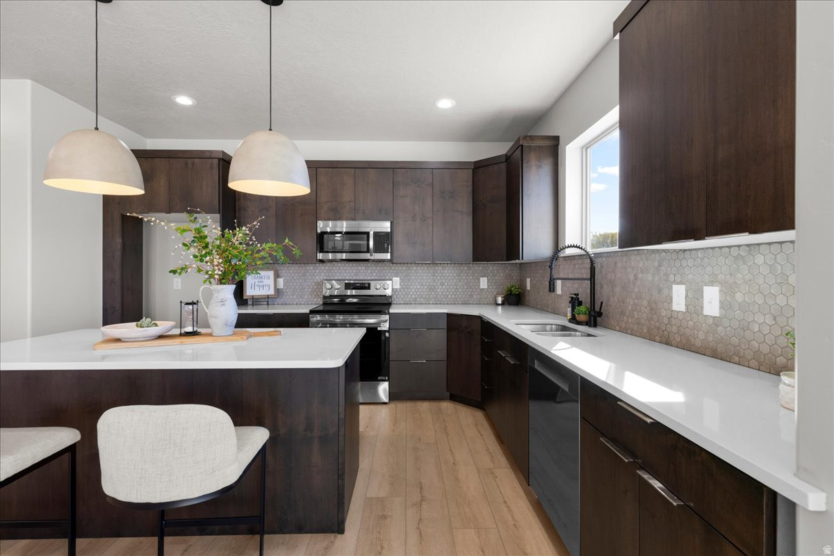 SPRINGFIELD ESTATES PHASE 2 - Residential