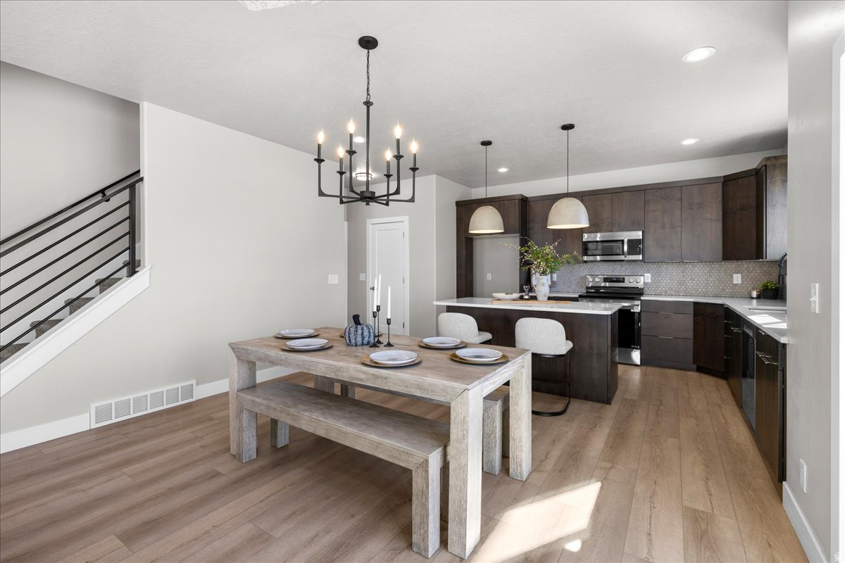 SPRINGFIELD ESTATES PHASE 2 - Residential