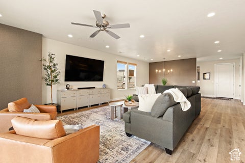 Tiny photo for 3534 E AMANECER LN, Washington, UT 84780 (MLS # 2189871)