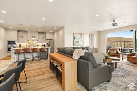 Tiny photo for 3534 E AMANECER LN, Washington, UT 84780 (MLS # 2189871)