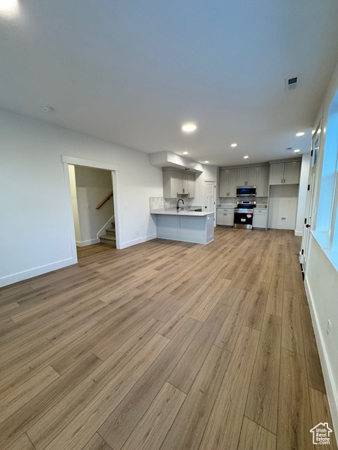 WESTFIELD CENTRAL - Residential