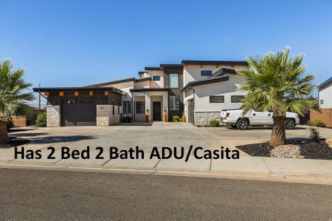 Photo of 3628 S NOBLE DR, Washington, UT 84780 (MLS # 2180545)