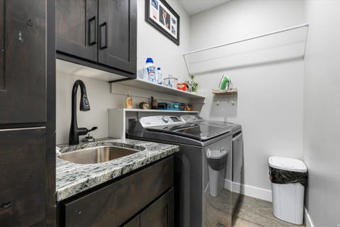 Tiny photo for 3628 S NOBLE DR, Washington, UT 84780 (MLS # 2180545)