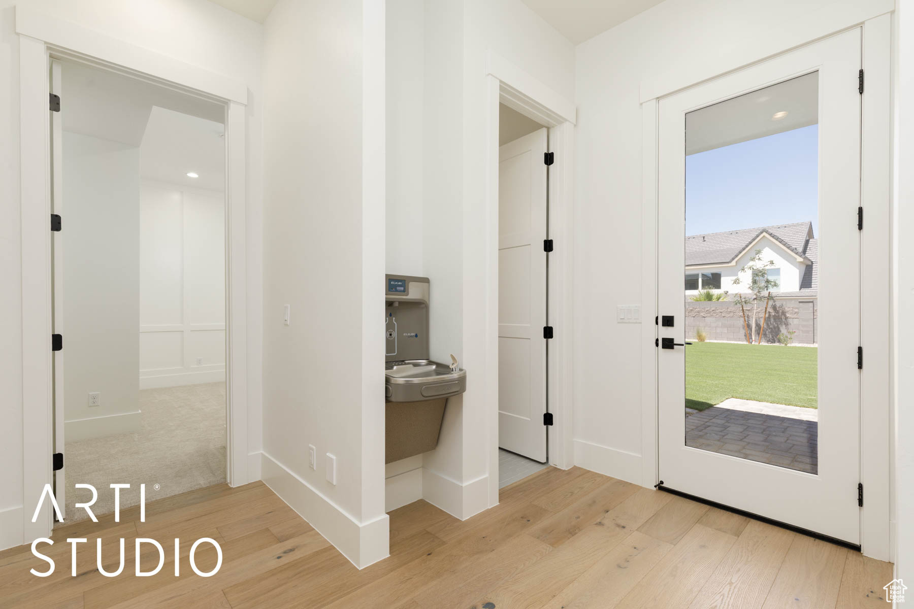 QUEENSRIDGE 2 - Residential