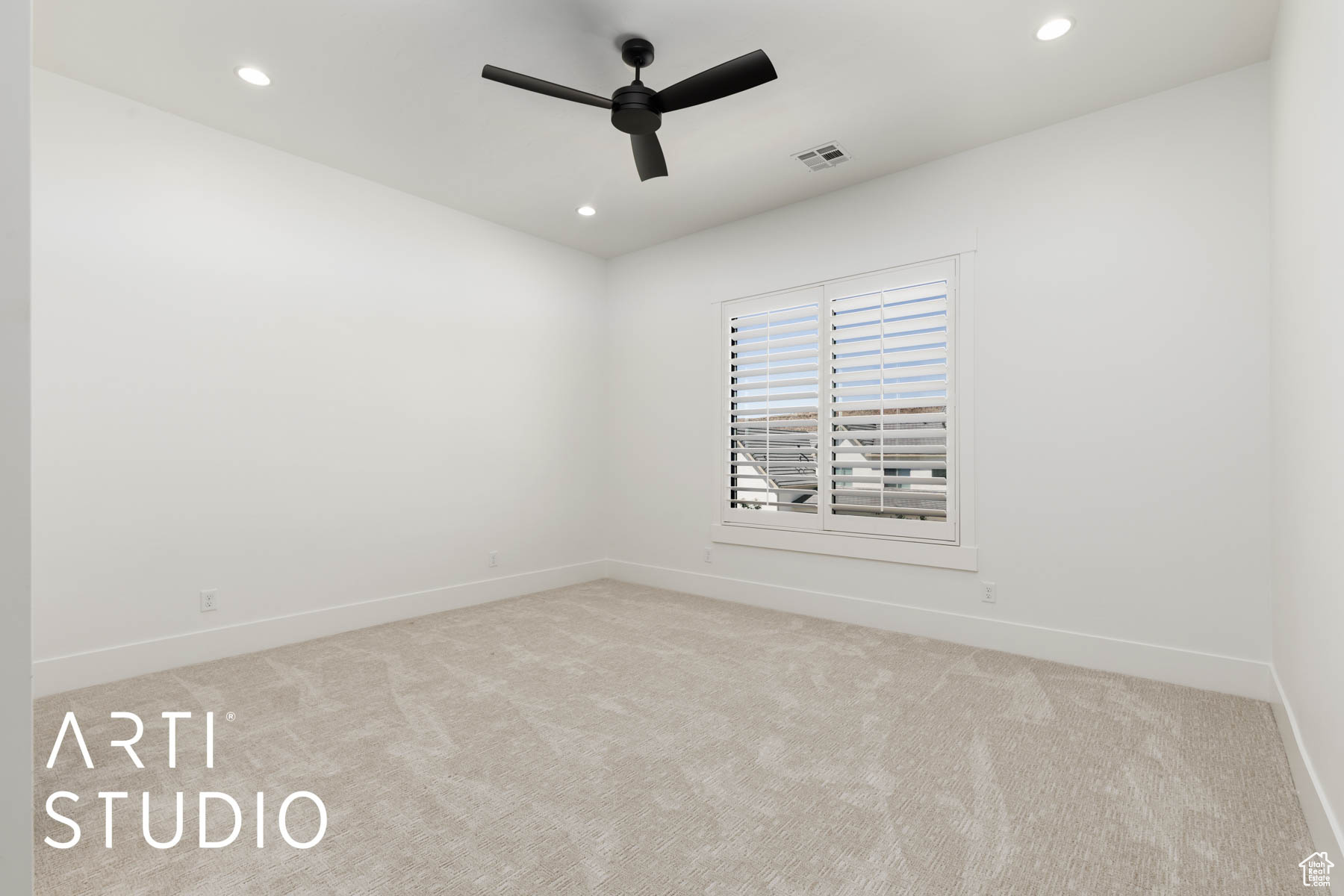 QUEENSRIDGE 2 - Residential