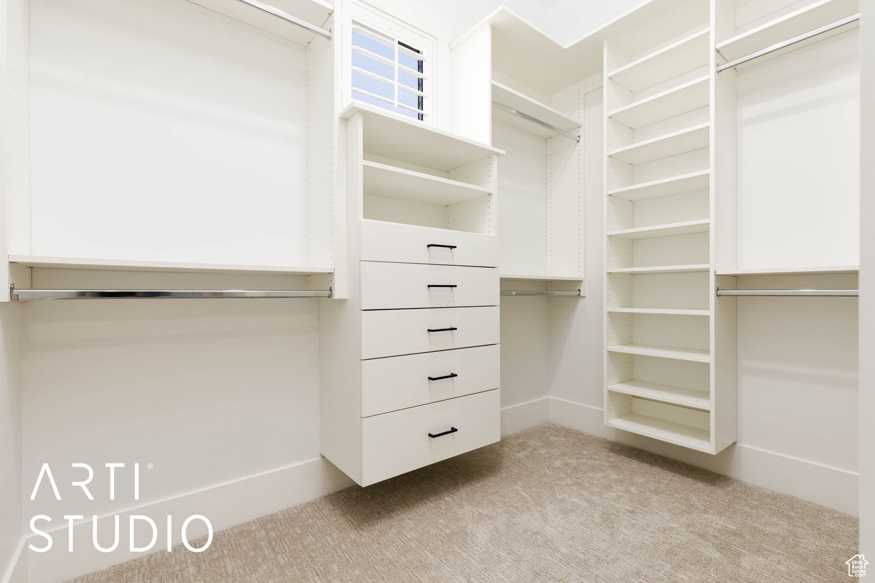 QUEENSRIDGE 2 - Residential