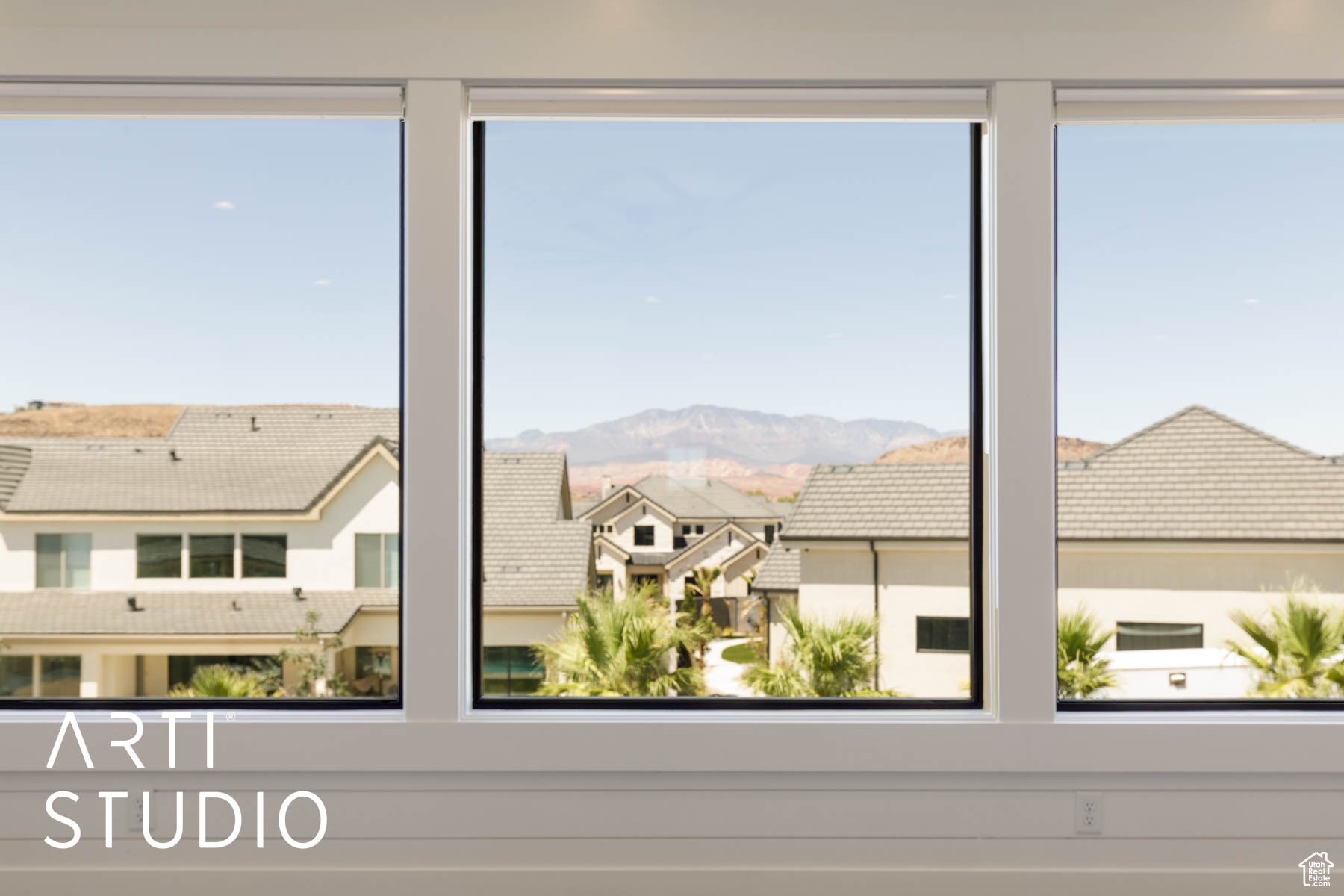 QUEENSRIDGE 2 - Residential