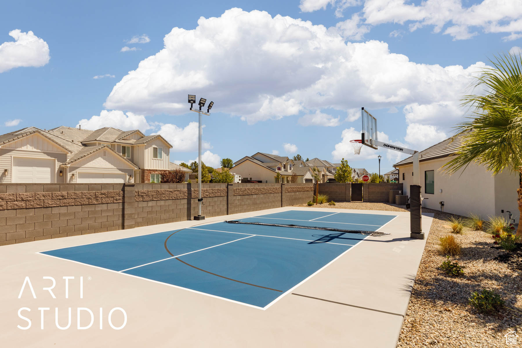 QUEENSRIDGE 2 - Residential