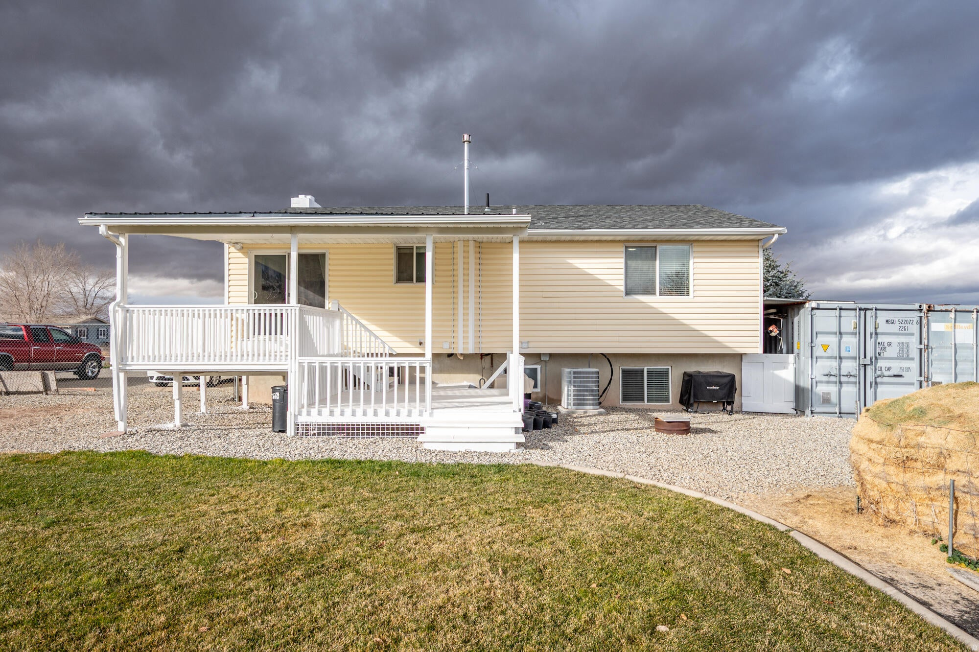 ENOCH GARDENS - Residential