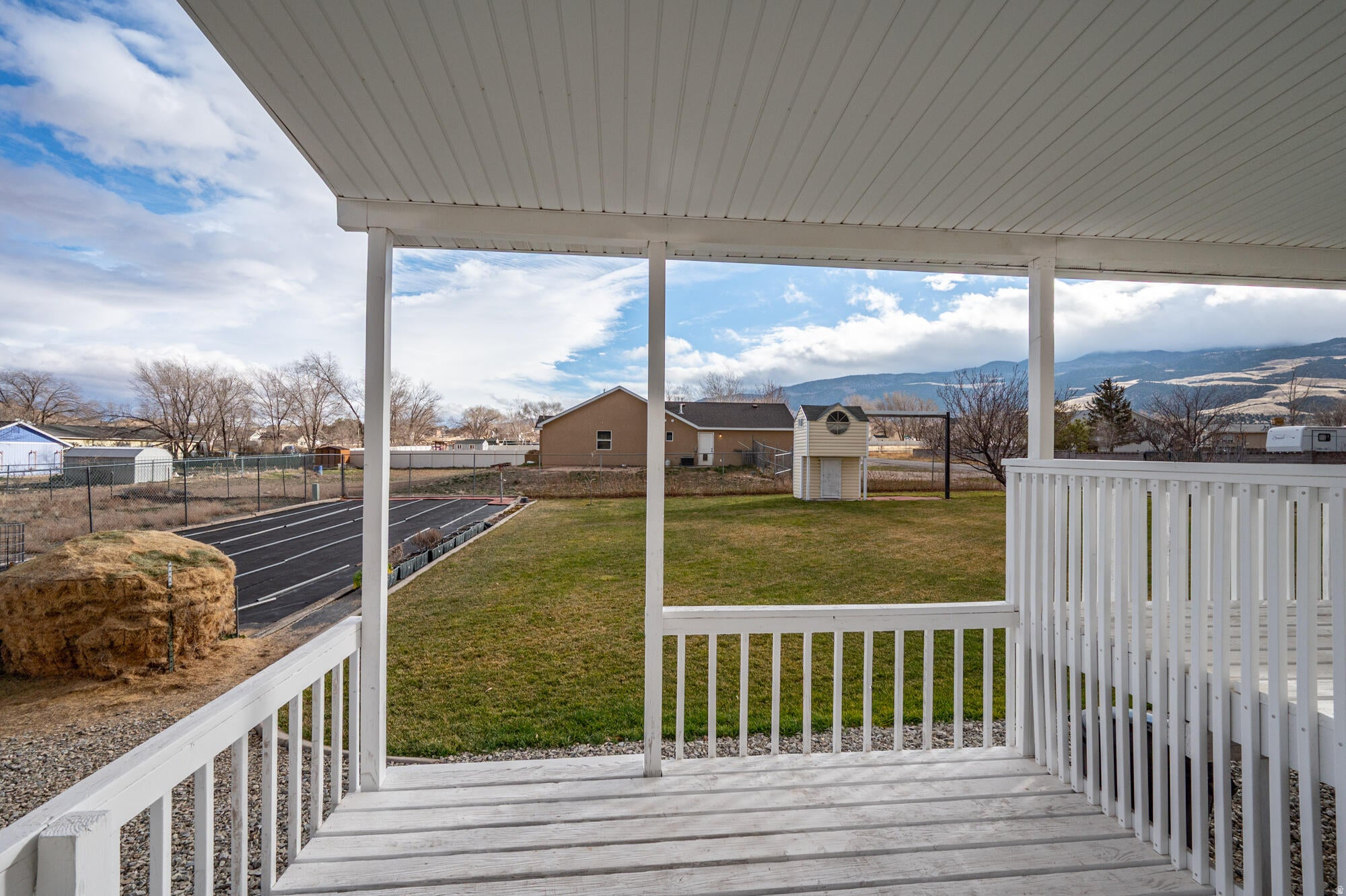 ENOCH GARDENS - Residential