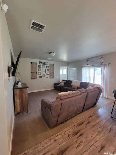 Tiny photo for 934 N LAREDO DR, Spanish Fork, UT 84660 (MLS # 2146295)