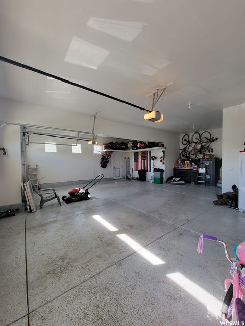 Tiny photo for 934 N LAREDO DR, Spanish Fork, UT 84660 (MLS # 2146295)