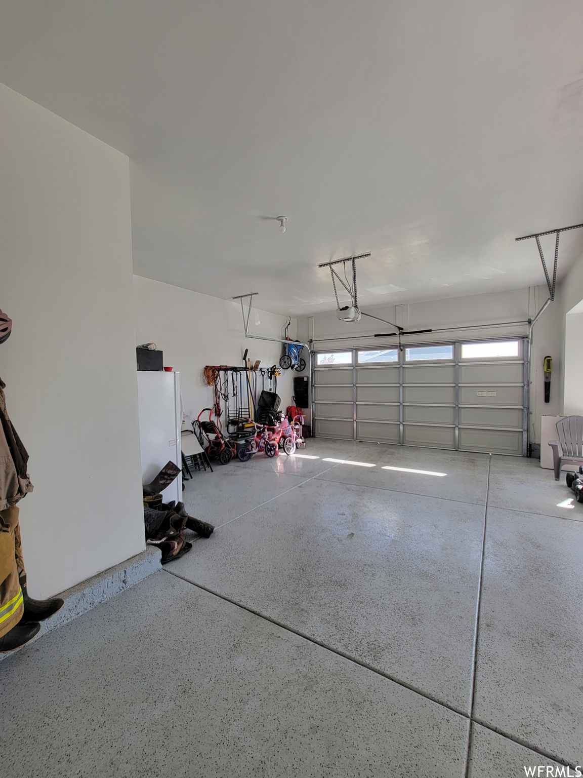 LEGACY FARMS - Residential