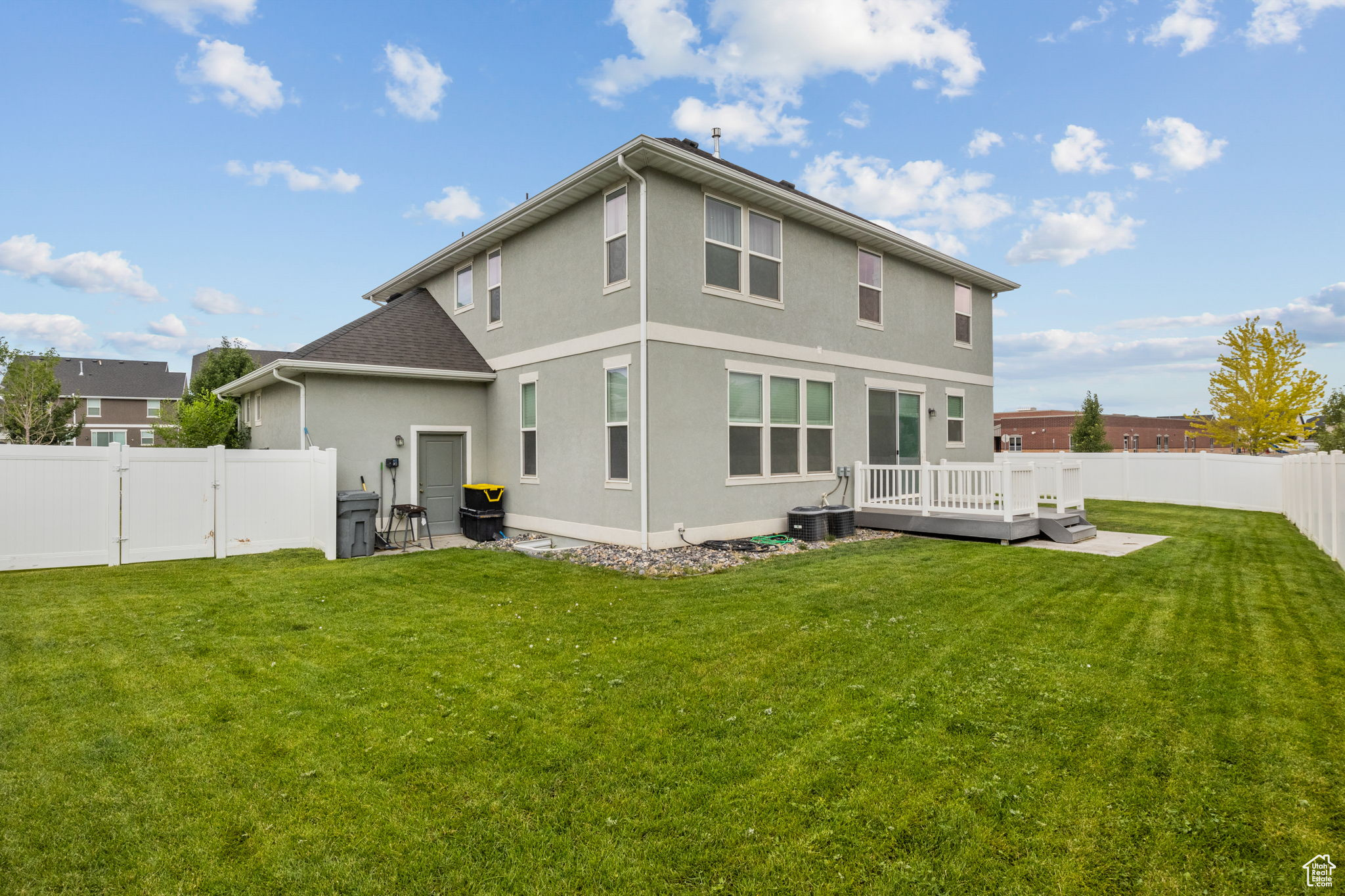 HARVEST PARK - Residential