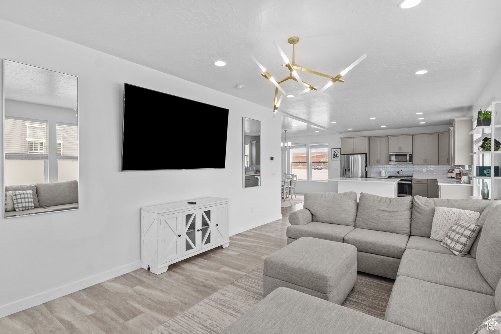 HARVEST PARK - Residential