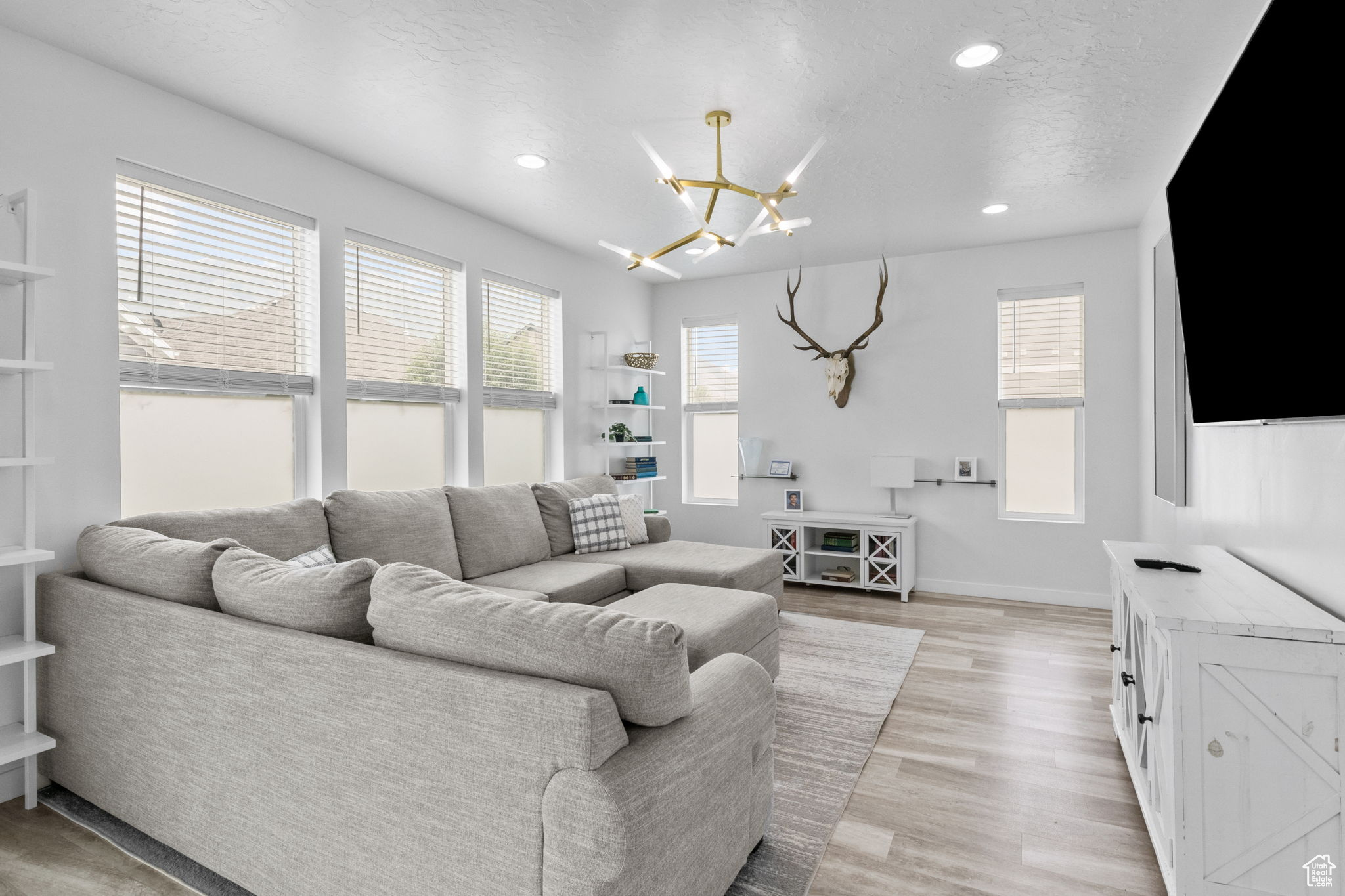 HARVEST PARK - Residential