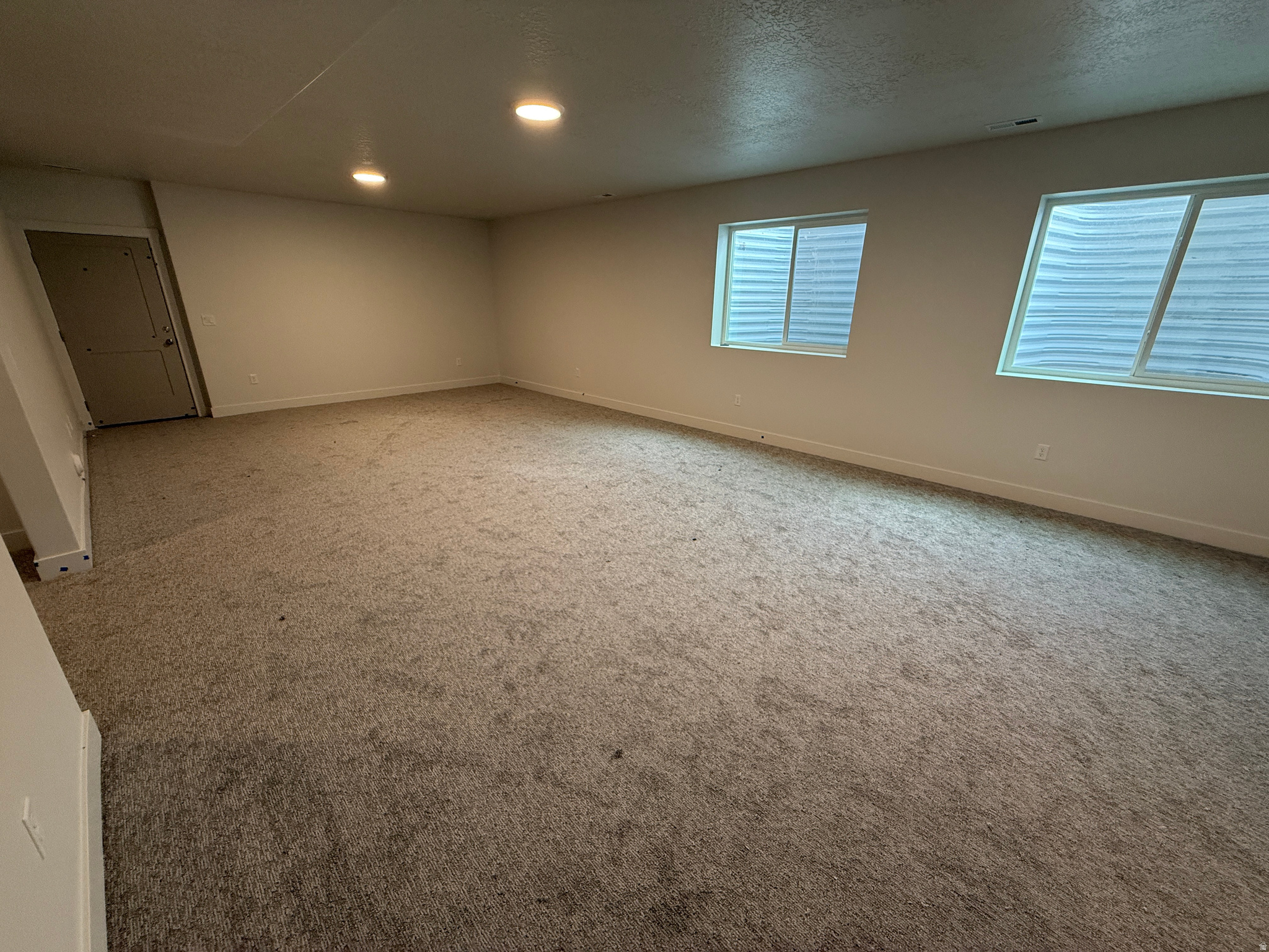 RIVERWOOD - Residential