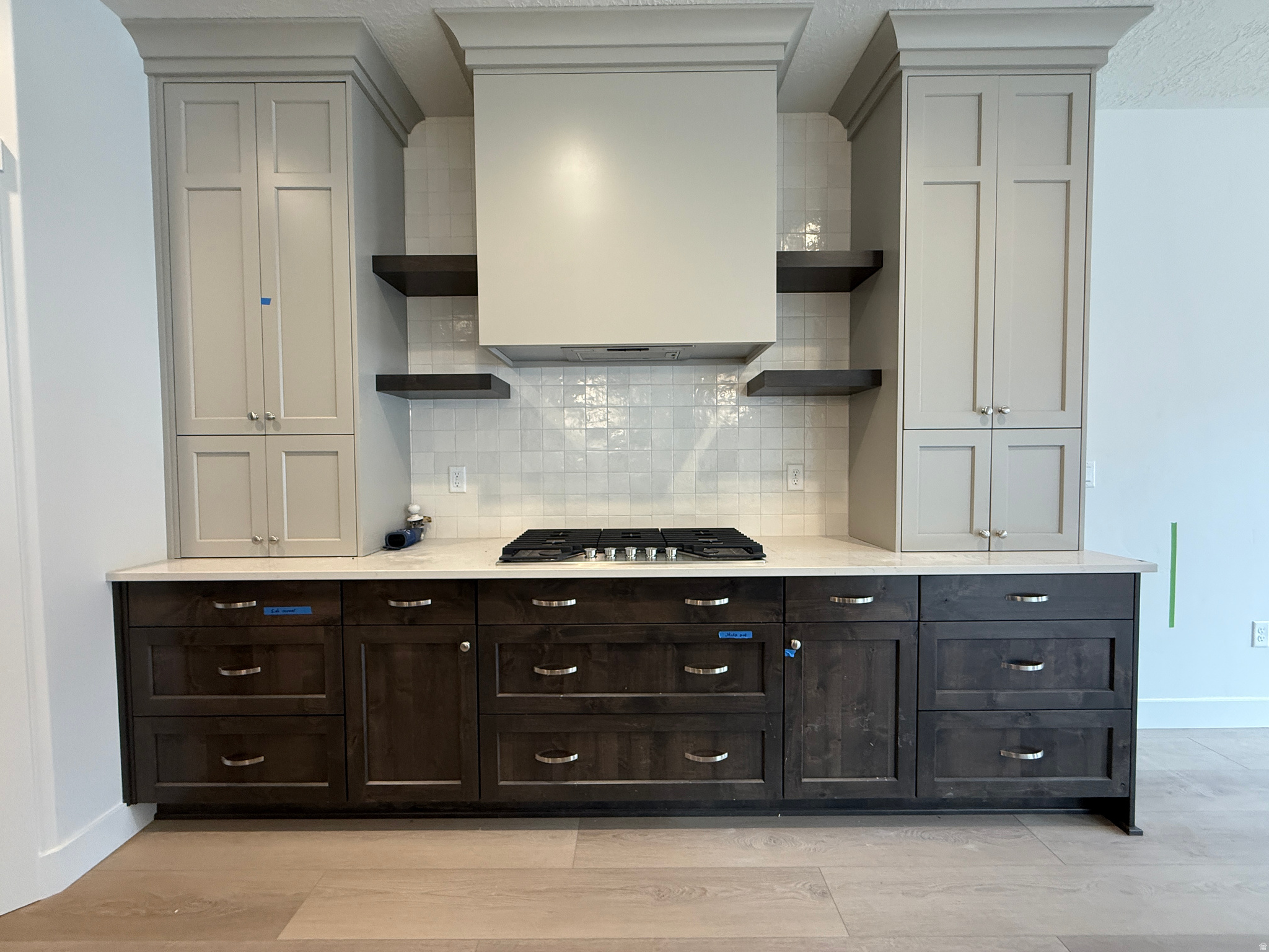 RIVERWOOD - Residential