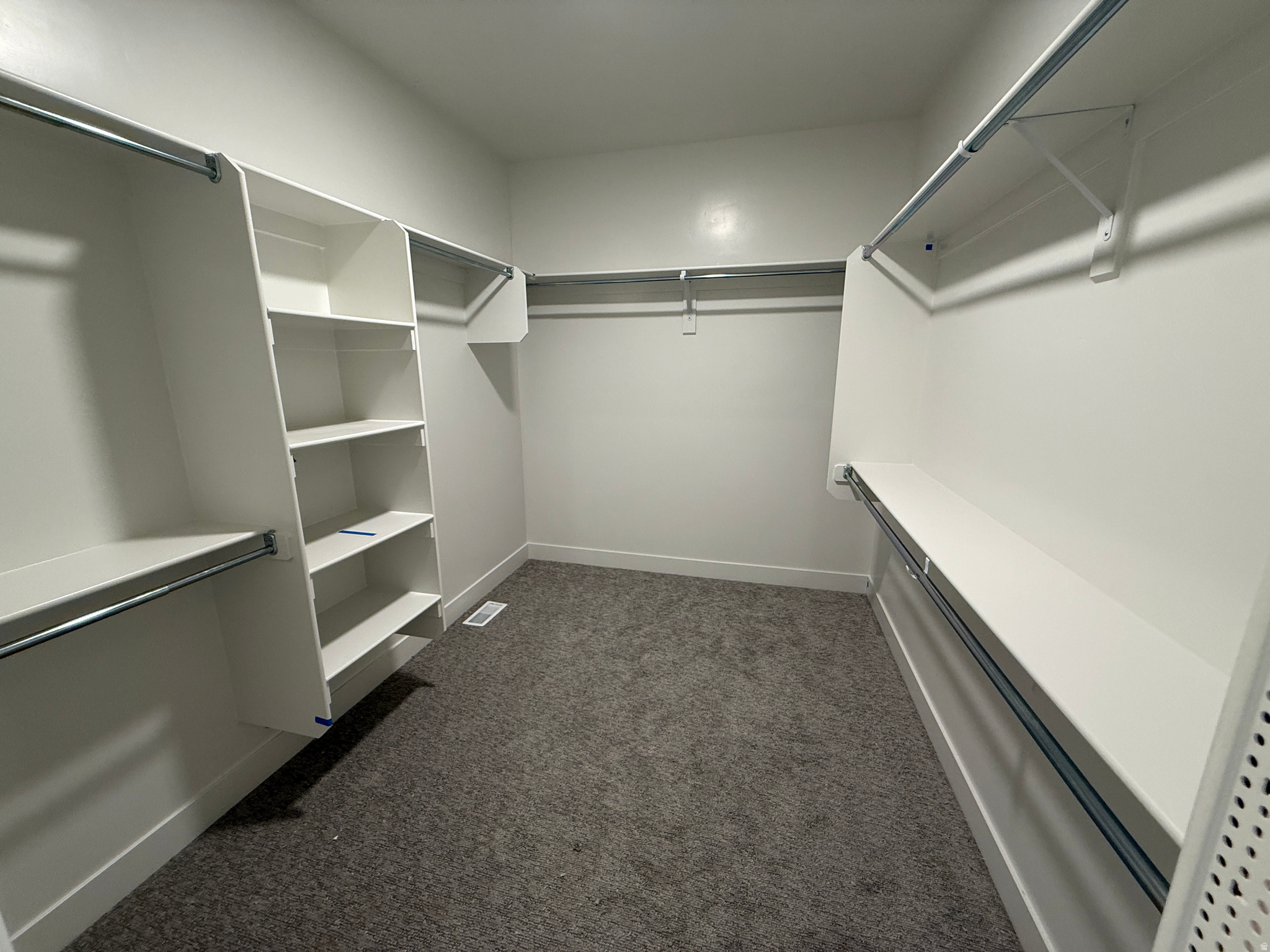 RIVERWOOD - Residential