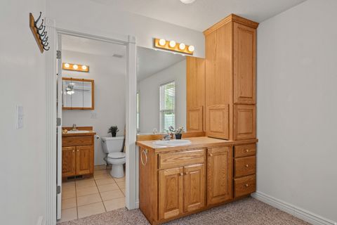 Tiny photo for 288 N 700 E, Spanish Fork, UT 84660 (MLS # 2147704)