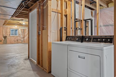 Tiny photo for 288 N 700 E, Spanish Fork, UT 84660 (MLS # 2147704)