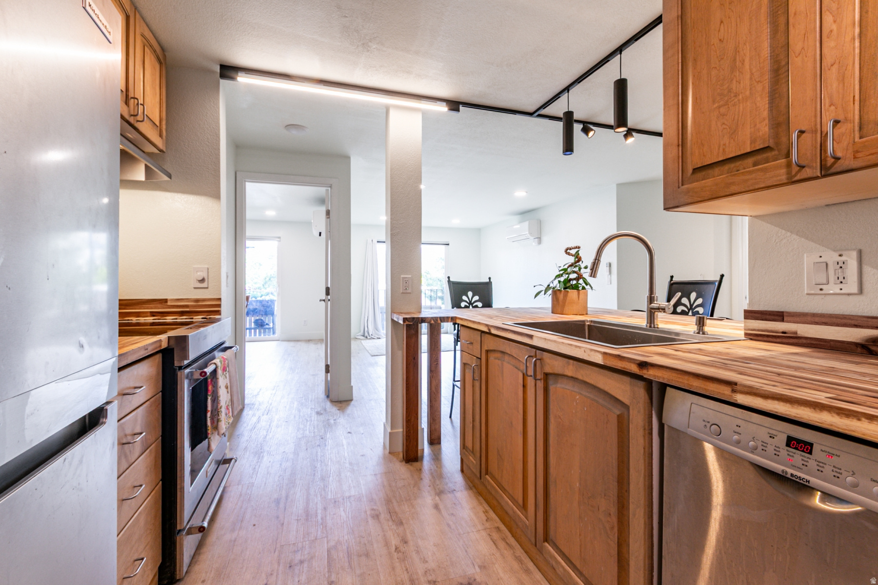 TOWNE PARK - Residential