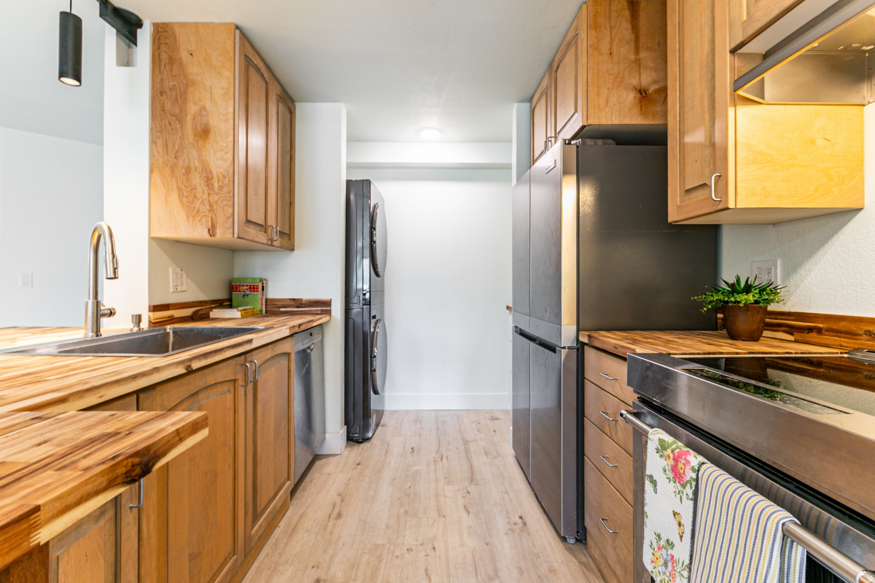 TOWNE PARK - Residential
