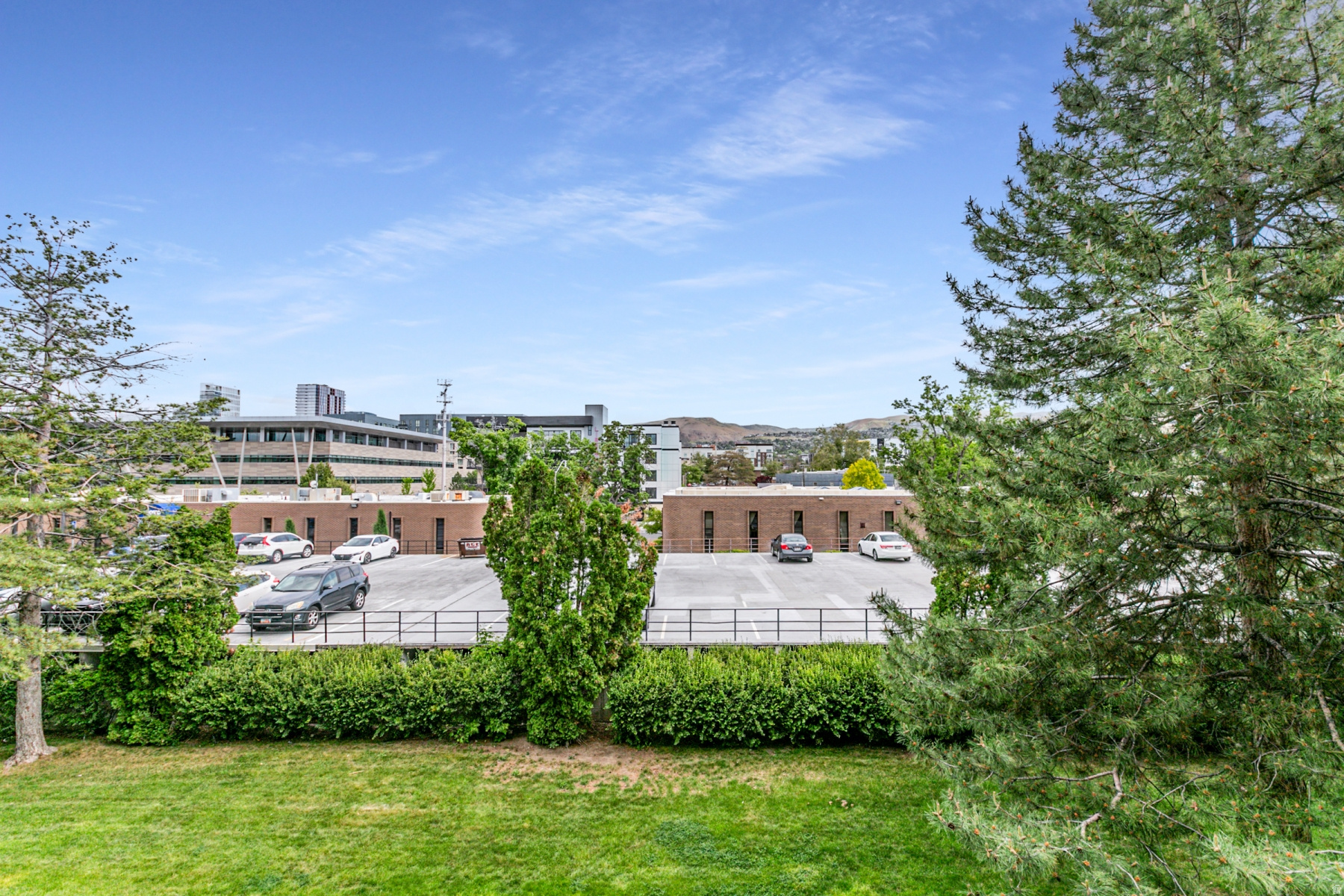 TOWNE PARK - Residential