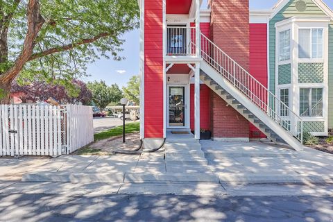 Photo of 1354 W TELEGRAPH HILL DR #37, Taylorsville, UT 84123 (MLS # 2126177)