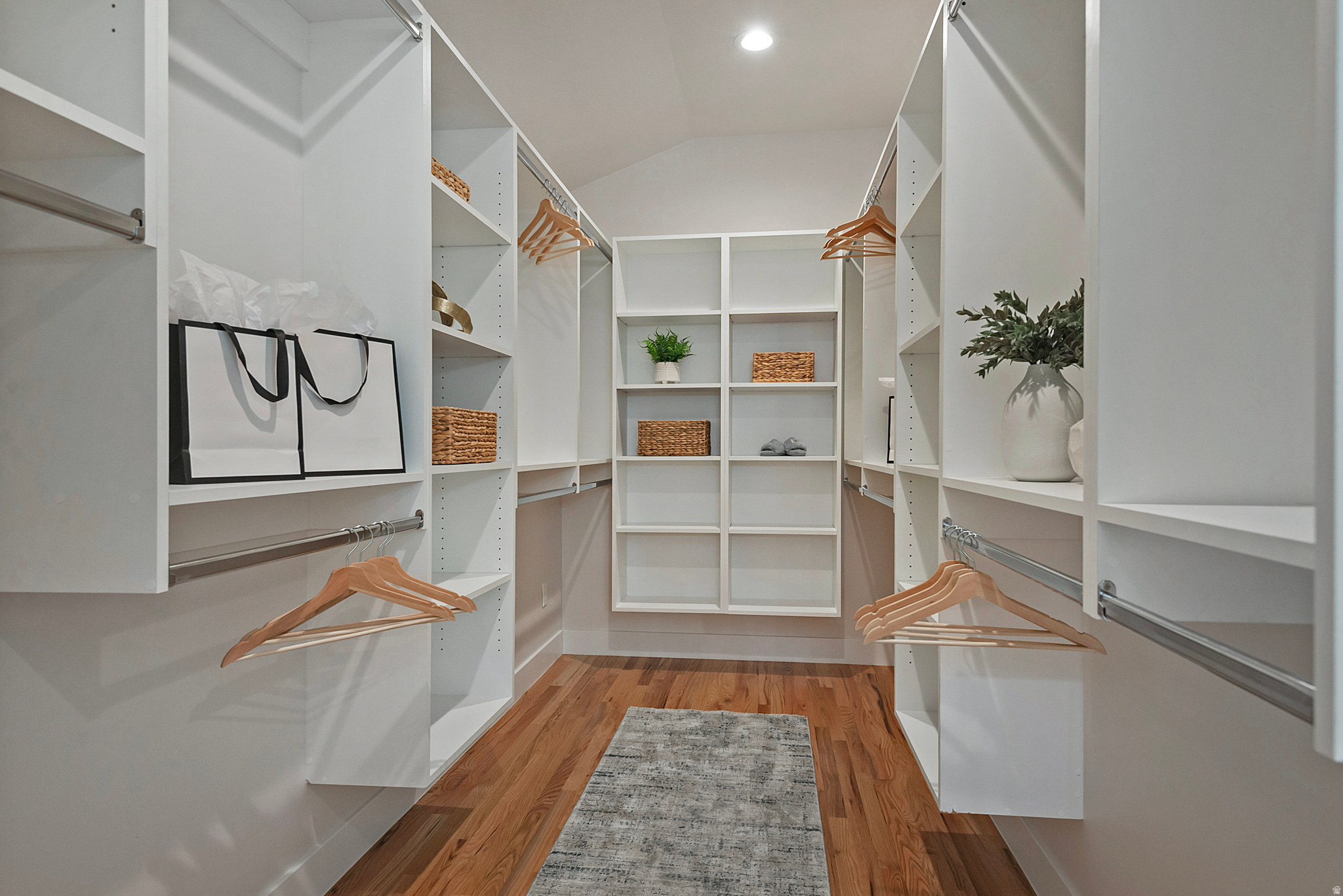 PEPPERWOOD - Residential