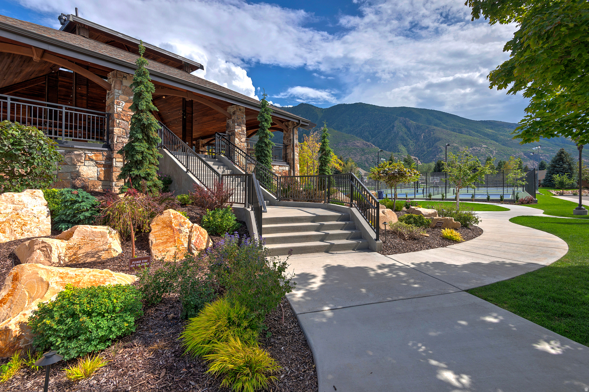PEPPERWOOD - Residential