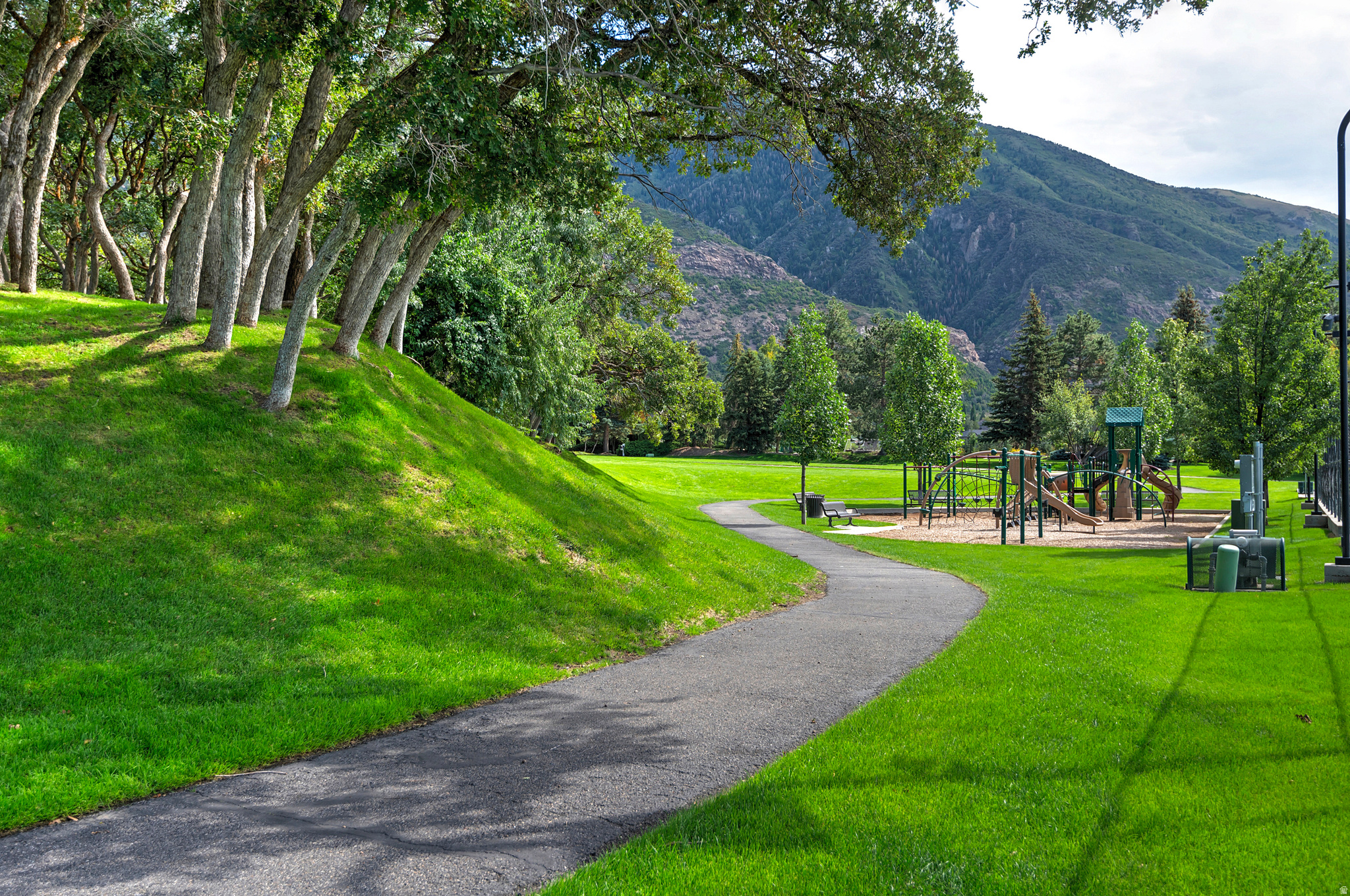 PEPPERWOOD - Residential