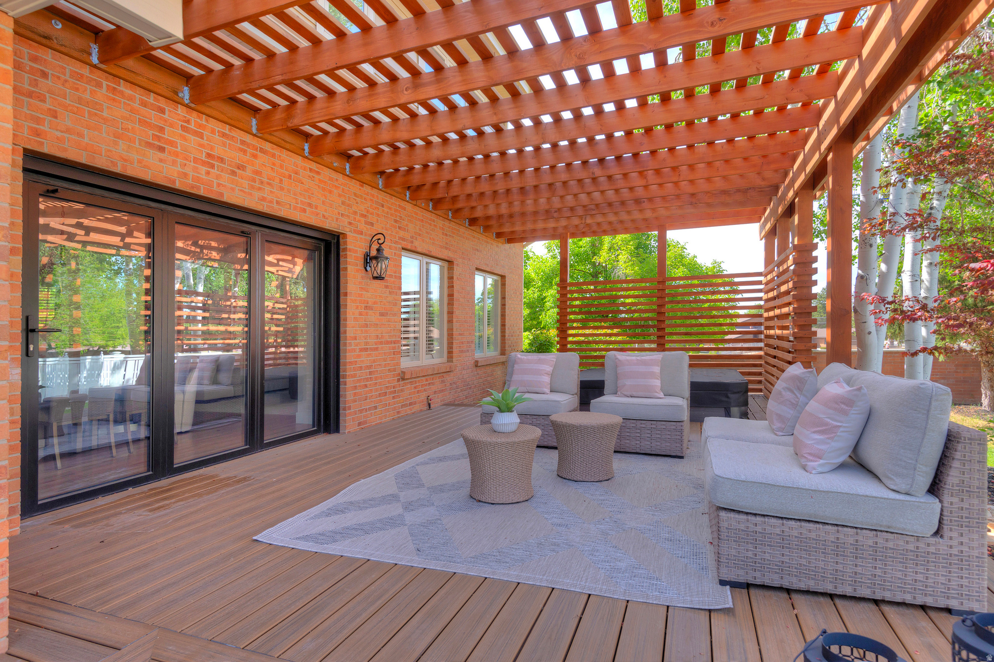 PEPPERWOOD - Residential
