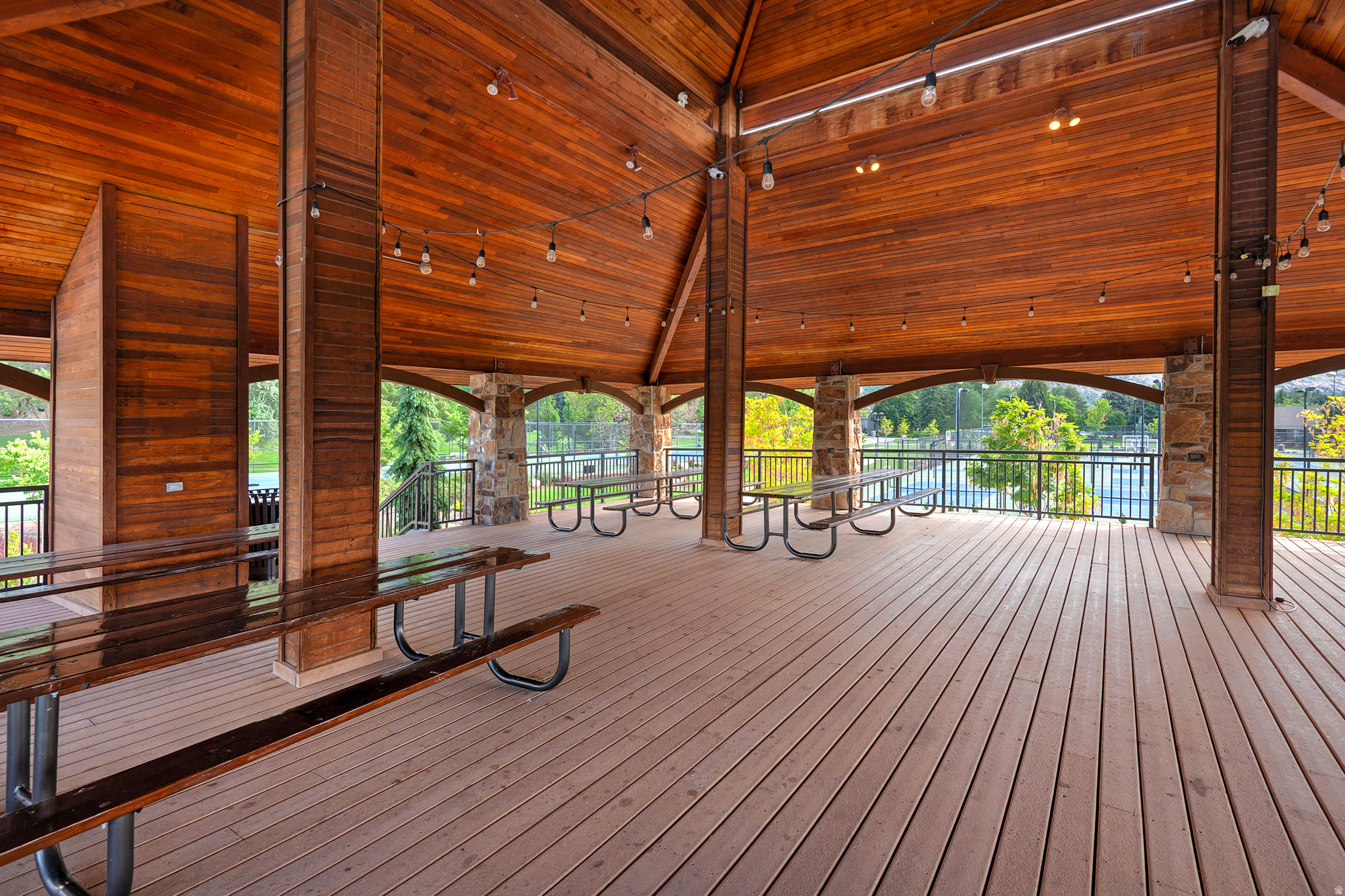 PEPPERWOOD - Residential