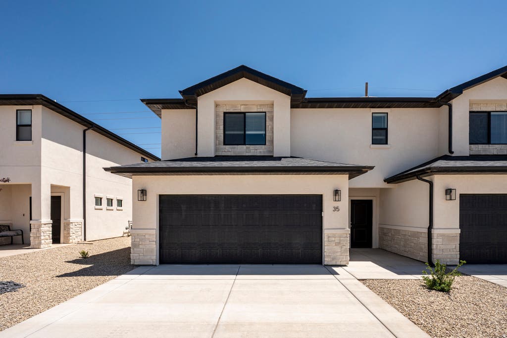 Photo of 51 S 4375 W #35, Cedar City, UT 84720 (MLS # 2177113)