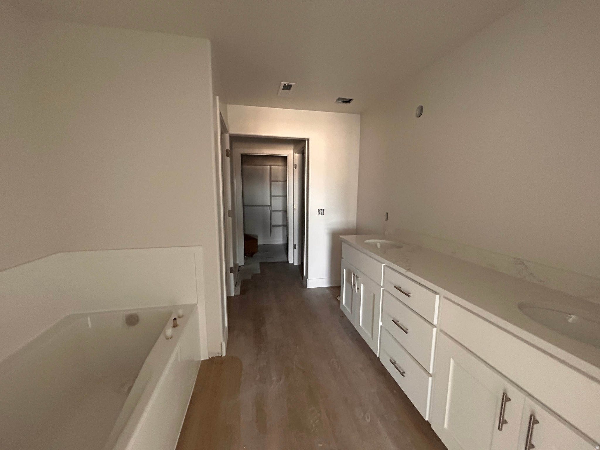 HEARTHSTONE - Residential