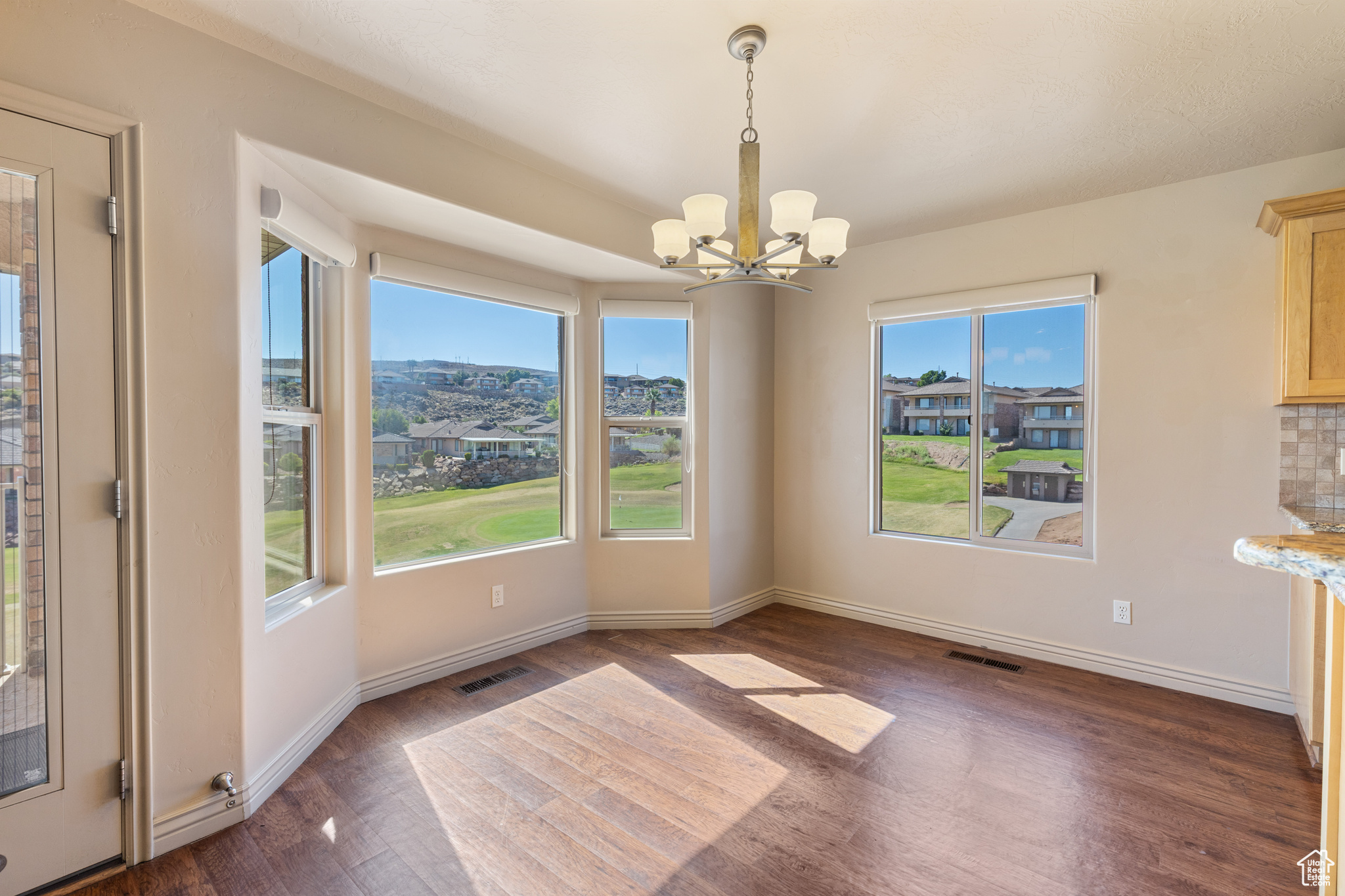 LEGACY 5 - Residential