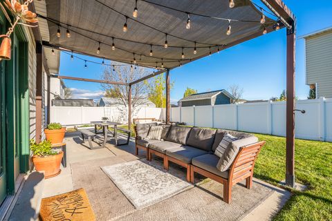 Tiny photo for 1353 W 585 S, Lehi, UT 84043 (MLS # 2148282)